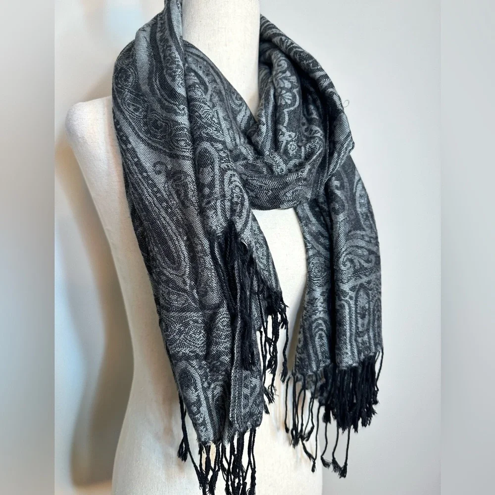Paisley grey and black fringe rectangular 72” x 27” very soft